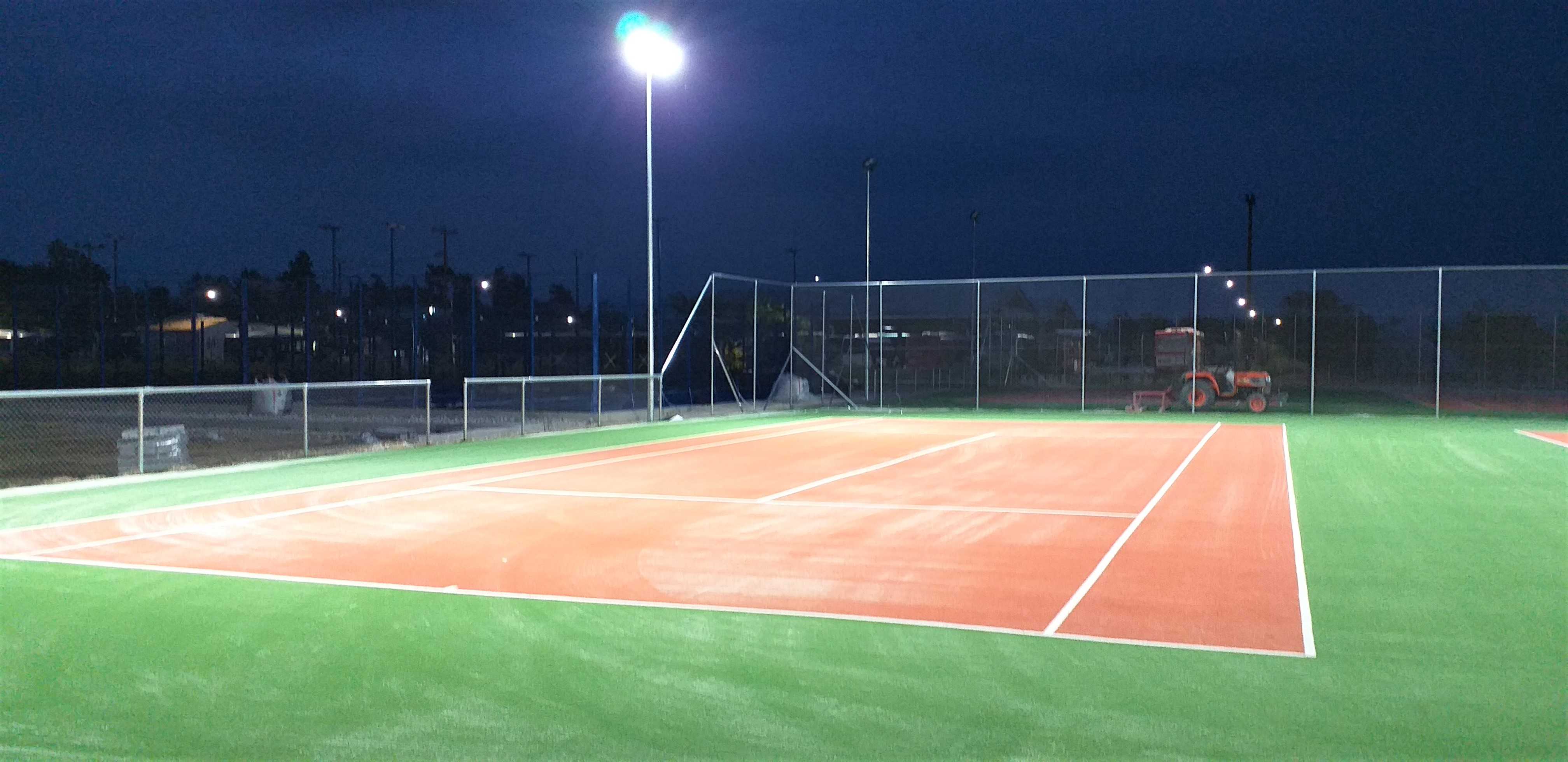 Φωτισμός γηπέδων tennis στην Λάρισα   